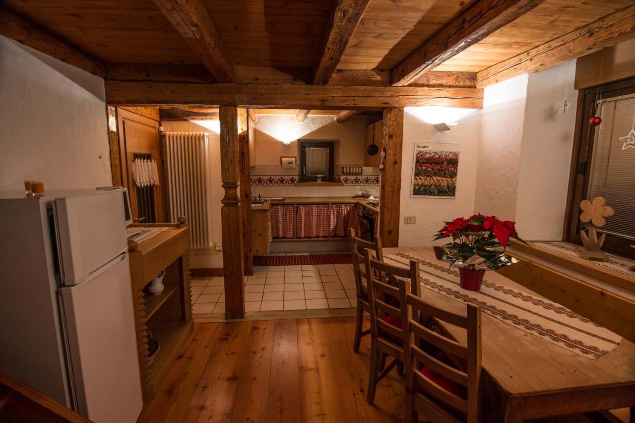 Tabie Dli Cuuntini Villa Dosoledo Exterior photo